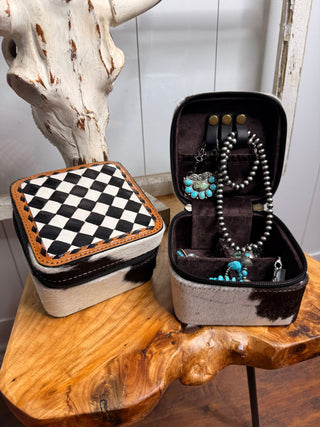 Punchy Jewelry Box ~ Black