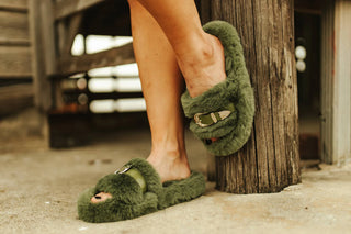 Buckle Up Slippers ~ Cacti