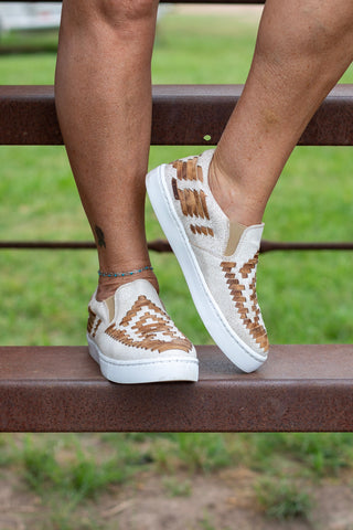 Dakota Sneaker ~ Tan