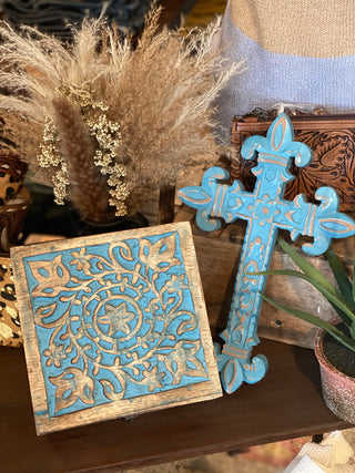 -Gift Items