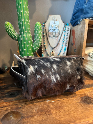 Cowhide Toiletry Bag ~ Black