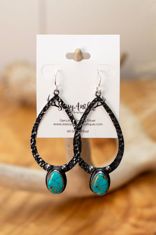 Mandalay Bay Earrings ~ Kingman