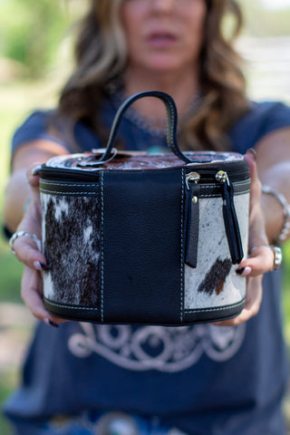 The Hide Roundup Jewelry Case