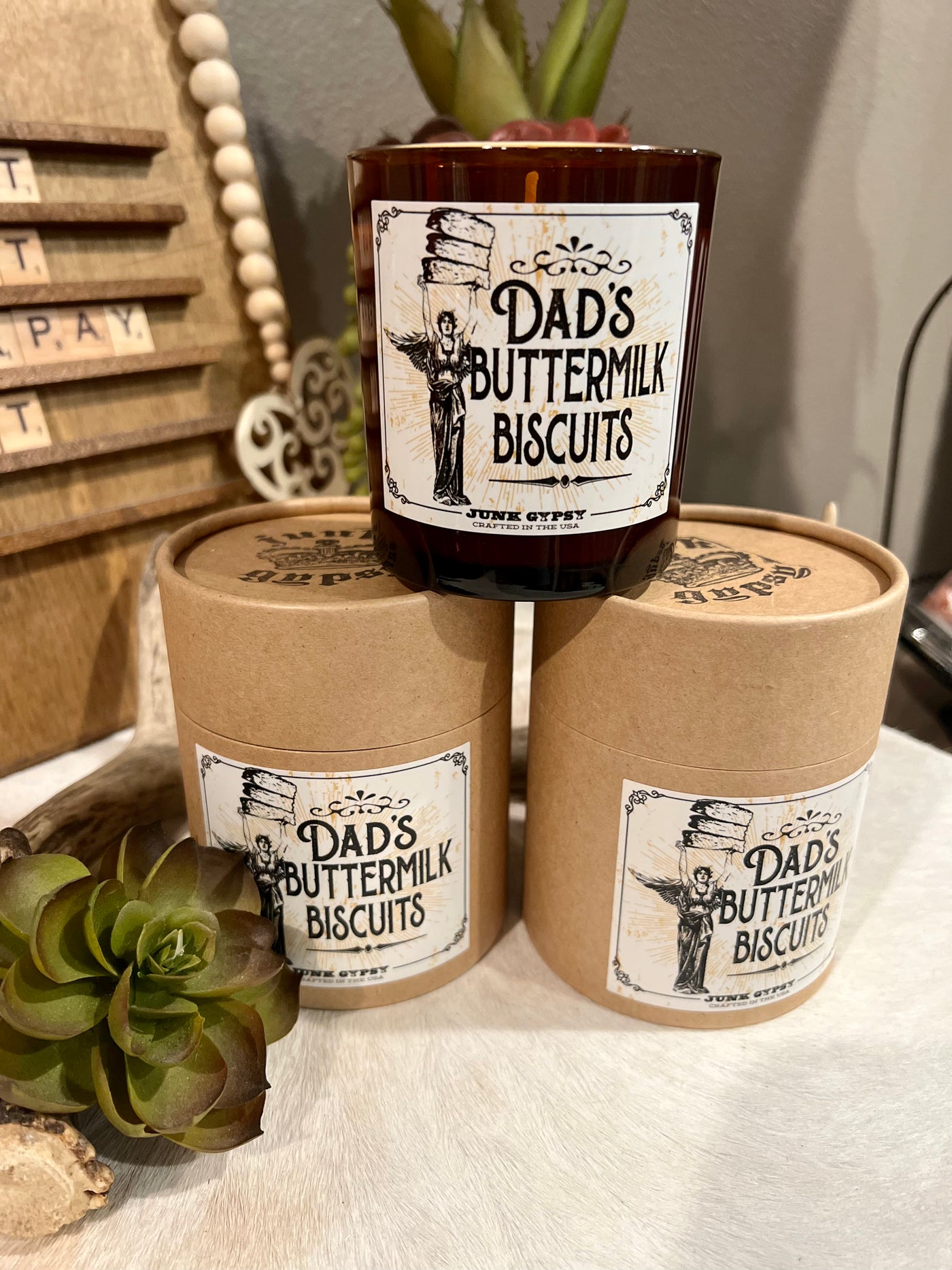 Junk Gypsy Soy Candle ~ Dad's Buttermilk Biscuit
