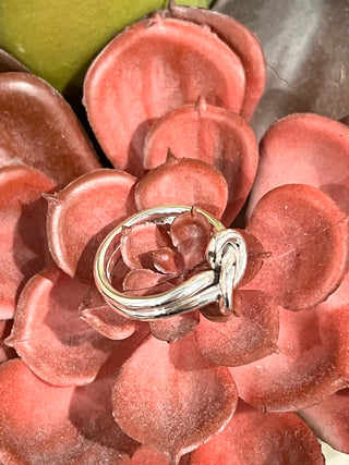 Knot Ring